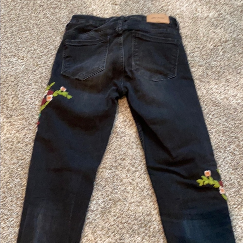 Jeans - Picture 2 of 5